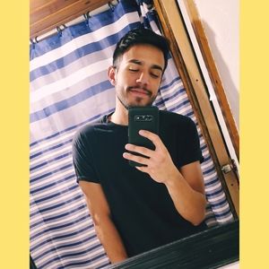 Meet your Posher, Luis